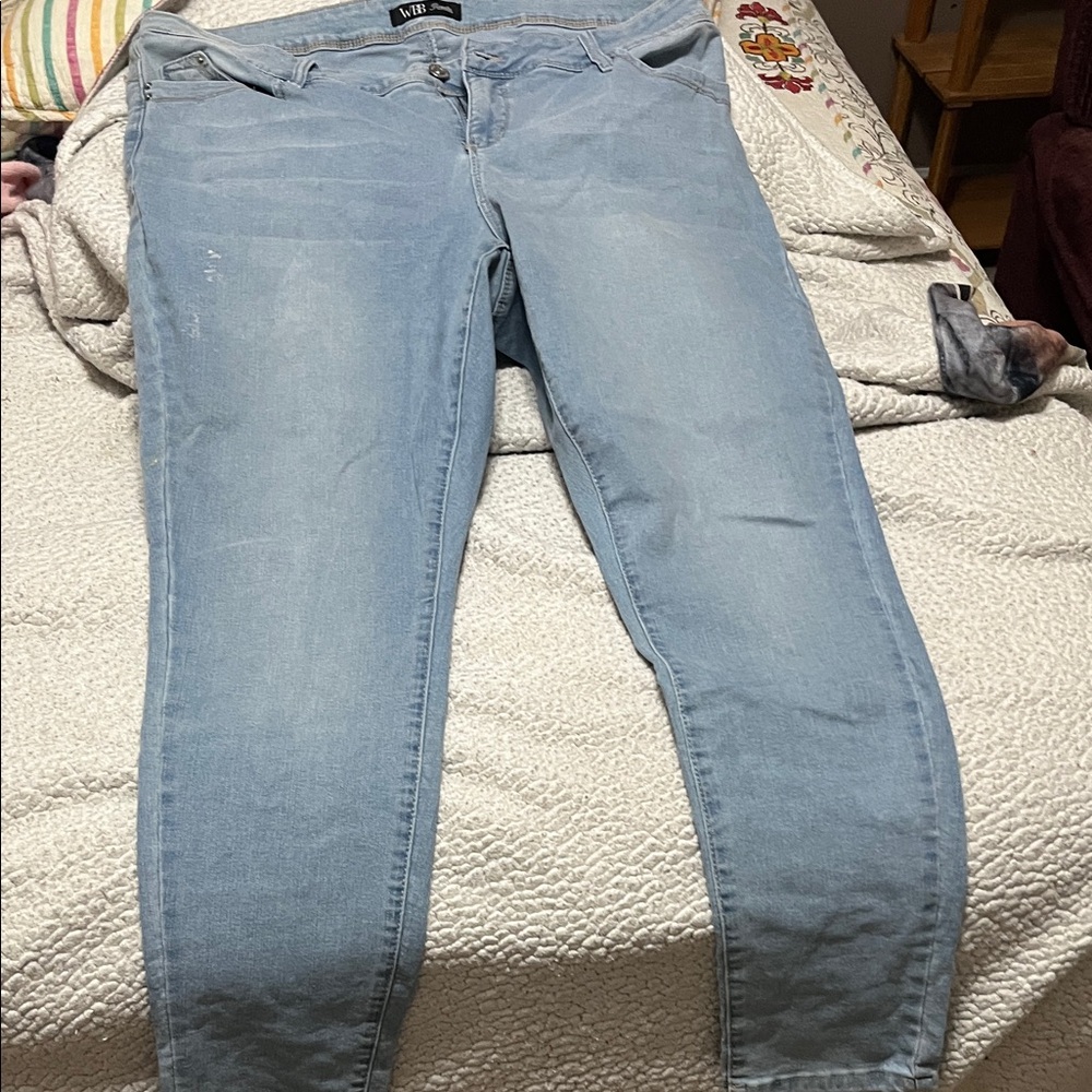 Royalty For Me Women's Light Blue Skinny Jeans